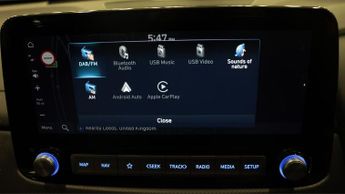 Hyundai KONA PREMIUM