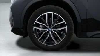 BMW iX1 EDRIVE20 M SPORT