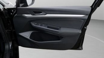 Volkswagen Golf LIFE ETSI DSG