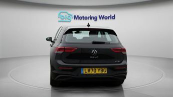 Volkswagen Golf LIFE ETSI DSG