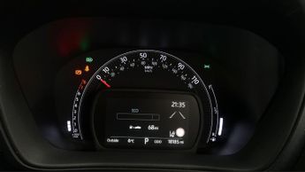 Toyota Aygo X VVT-I PURE