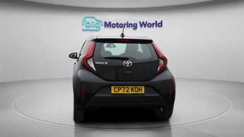 Toyota Aygo X VVT-I PURE