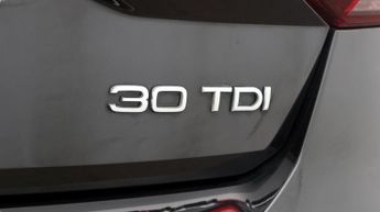 Audi Q2 TDI S LINE