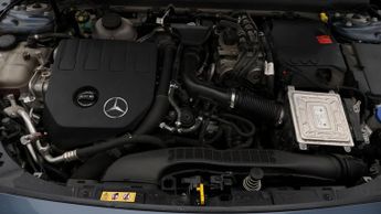 Mercedes-Benz A Class A 250 E AMG LINE EDITION PREMIUM