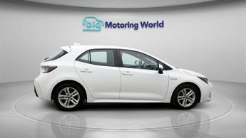 Toyota Corolla ICON TECH