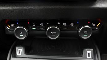 Citroen e-C4 SHINE PLUS