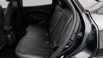 Ford Mustang Mach-E BASE