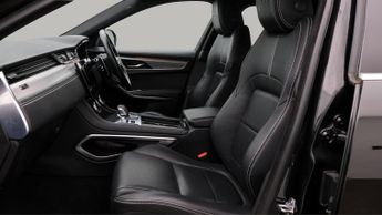 Jaguar F-PACE R-DYNAMIC SE