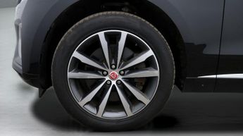 Jaguar F-PACE R-DYNAMIC SE