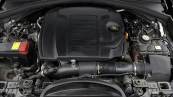 Jaguar F-PACE R-DYNAMIC SE