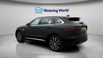 Jaguar F-PACE R-DYNAMIC SE