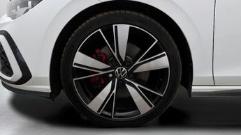 Volkswagen Golf GTD TDI DSG