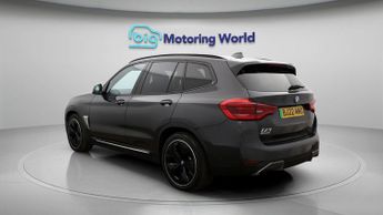 BMW iX3 PREMIER EDITION PRO