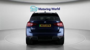 BMW iX3 PREMIER EDITION PRO