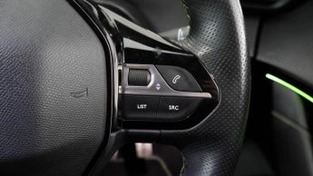 Peugeot E-208 GT PREMIUM