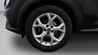 Nissan Juke DIG-T N-CONNECTA DCT