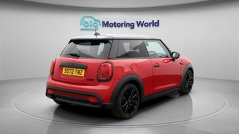 MINI Hatch COOPER EXCLUSIVE