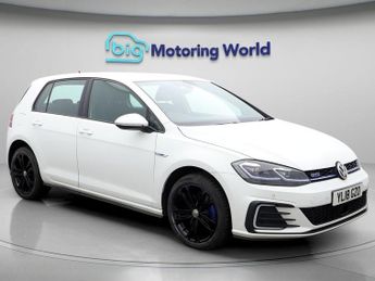Volkswagen Golf GTE DSG