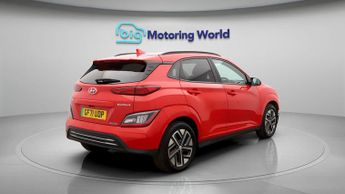 Hyundai KONA PREMIUM