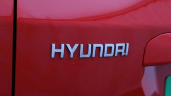 Hyundai KONA PREMIUM