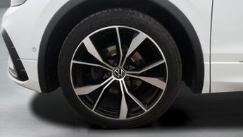 Volkswagen Tiguan R-LINE TSI DSG