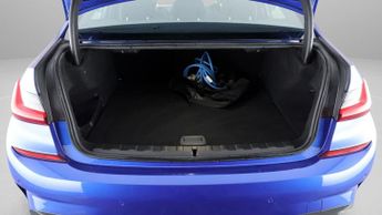 BMW 3 Series 330E M SPORT