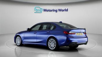 BMW 3 Series 330E M SPORT