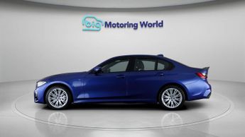 BMW 3 Series 330E M SPORT