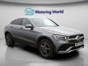Mercedes GLC GLC 300 DE 4MATIC AMG LINE