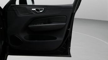 Volvo XC60 RECHARGE T6 PLUS AWD