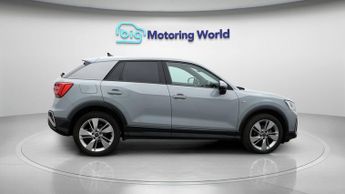 Audi Q2 TFSI S LINE
