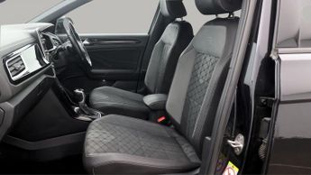 Volkswagen T-Roc R-LINE TSI DSG