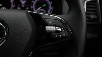 Skoda Karoq SE TECHNOLOGY TSI DSG