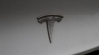 Tesla Model Y BASE