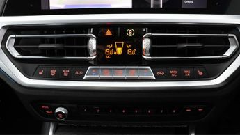 BMW 3 Series 330E M SPORT