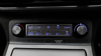 Hyundai KONA PREMIUM