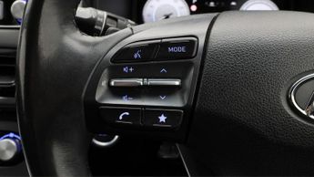 Hyundai KONA PREMIUM