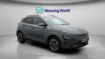 Hyundai KONA PREMIUM
