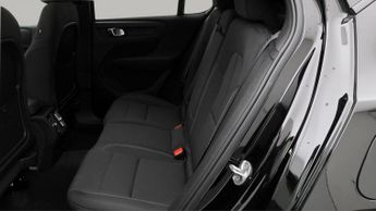 Volvo C40 RECHARGE CORE