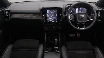 Volvo XC40 RECHARGE T4 R-DESIGN
