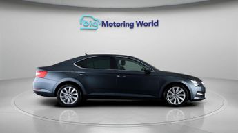 Skoda Superb SE TECHNOLOGY TDI DSG