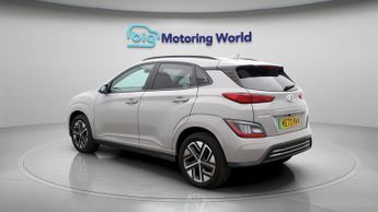Hyundai KONA PREMIUM