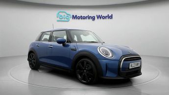 MINI Hatch COOPER EXCLUSIVE
