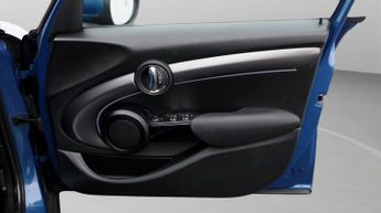 MINI Hatch COOPER EXCLUSIVE