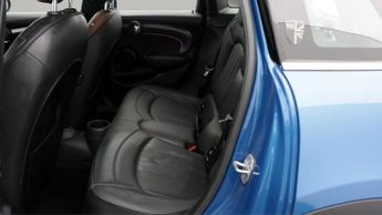 MINI Hatch COOPER EXCLUSIVE