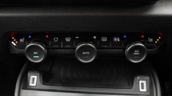 Citroen e-C4 SHINE PLUS