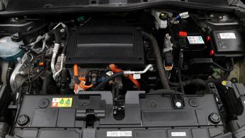 Citroen e-C4 SHINE PLUS