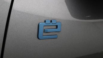 Citroen e-C4 SHINE PLUS
