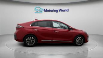 Hyundai IONIQ PREMIUM SE
