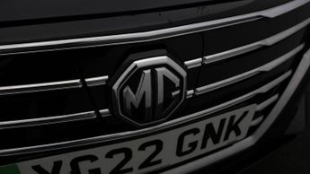 MG MG5 EXCLUSIVE